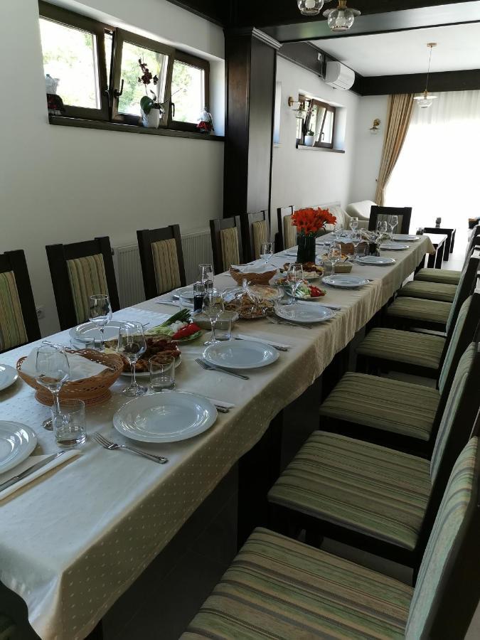 Mateo Transalpina Hotel Săsciori Eksteriør billede
